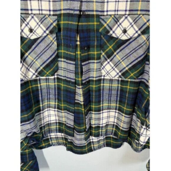 GAP Cropped Plaid Flannel Button Up size Medium TALL - Picture 4 of 7